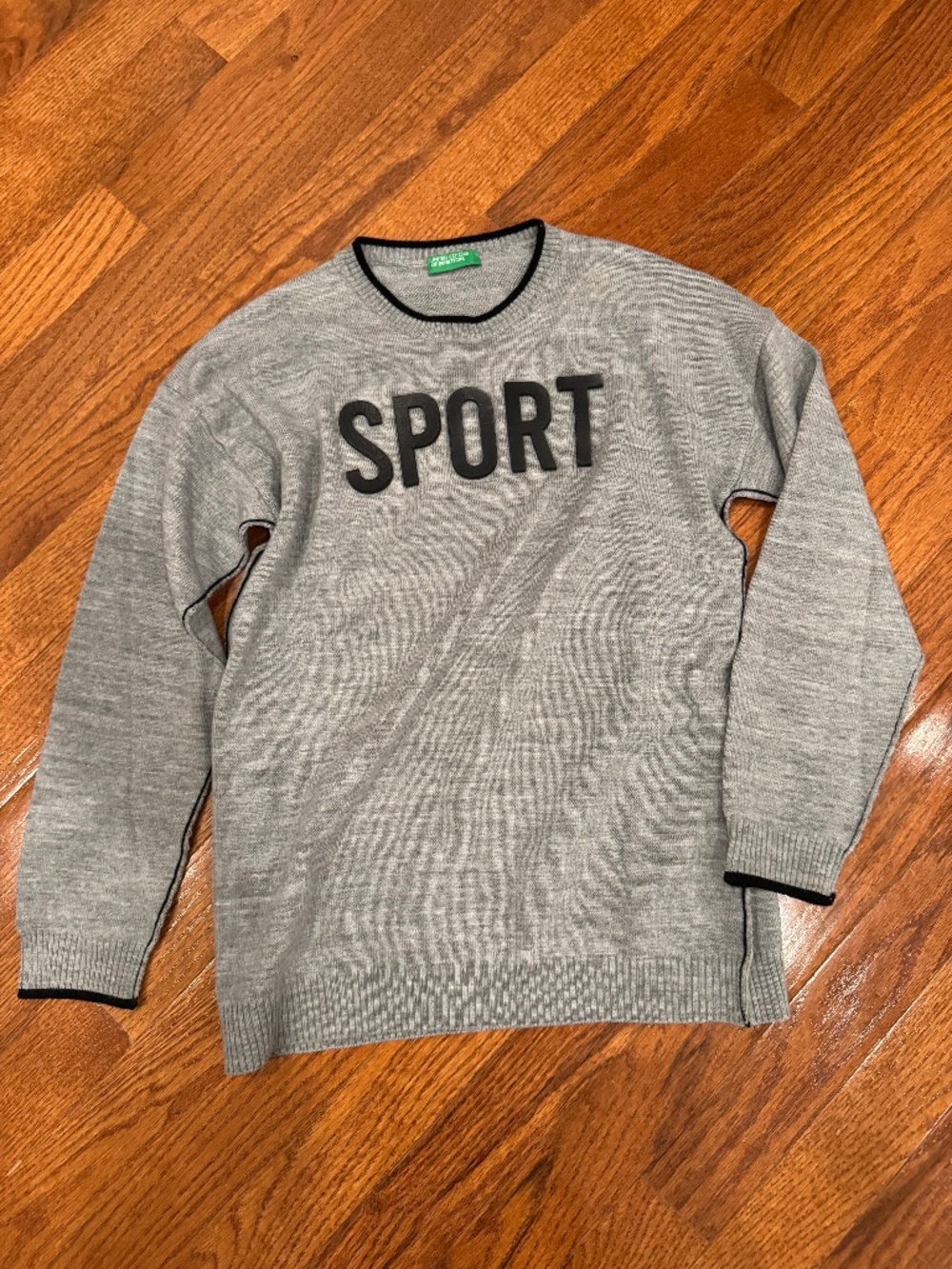 BENETTON BOYS SWEATER